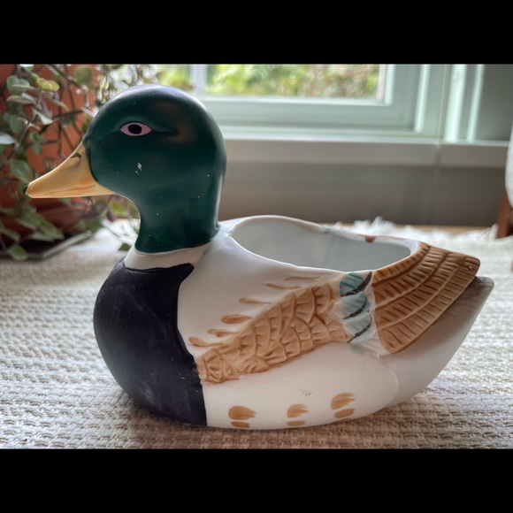 Vintage mallard duck planter. Made in Philippines. - Picture 2 of 6